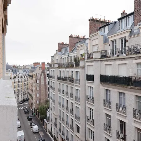 Very Attractive - 16eme - Mobility Lease