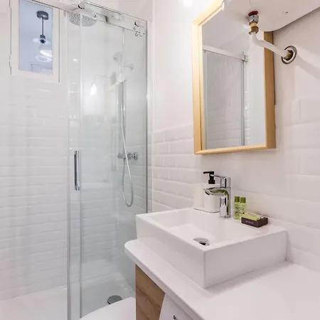 Holiday home Very Attractive - 16eme - Mobility Lease *